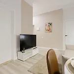 Quite Centre Modern Suite, 1br Lejlighed