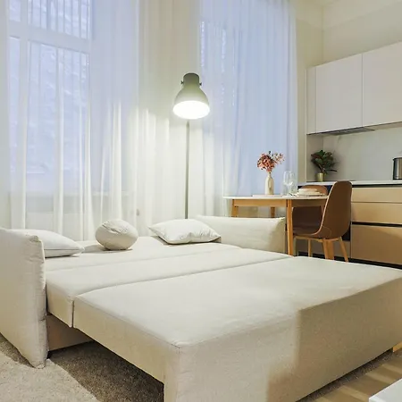 Quite Centre Modern Suite, 1br Riga